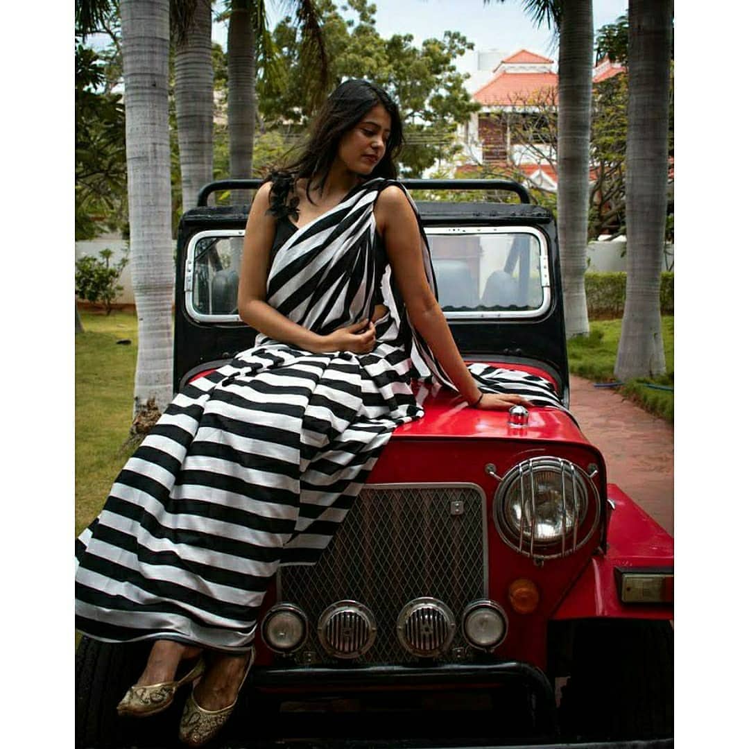 Black and White Lining Designs of Japan Satin Saree