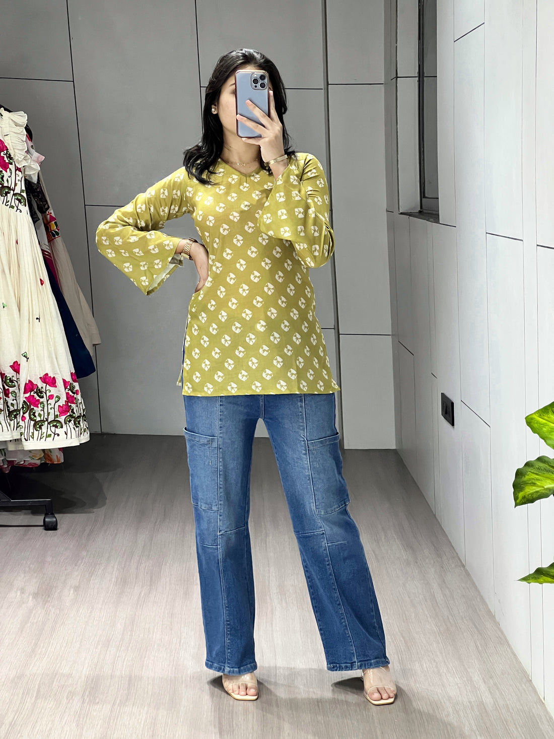 Trendy Floral Sleeved Kurtis