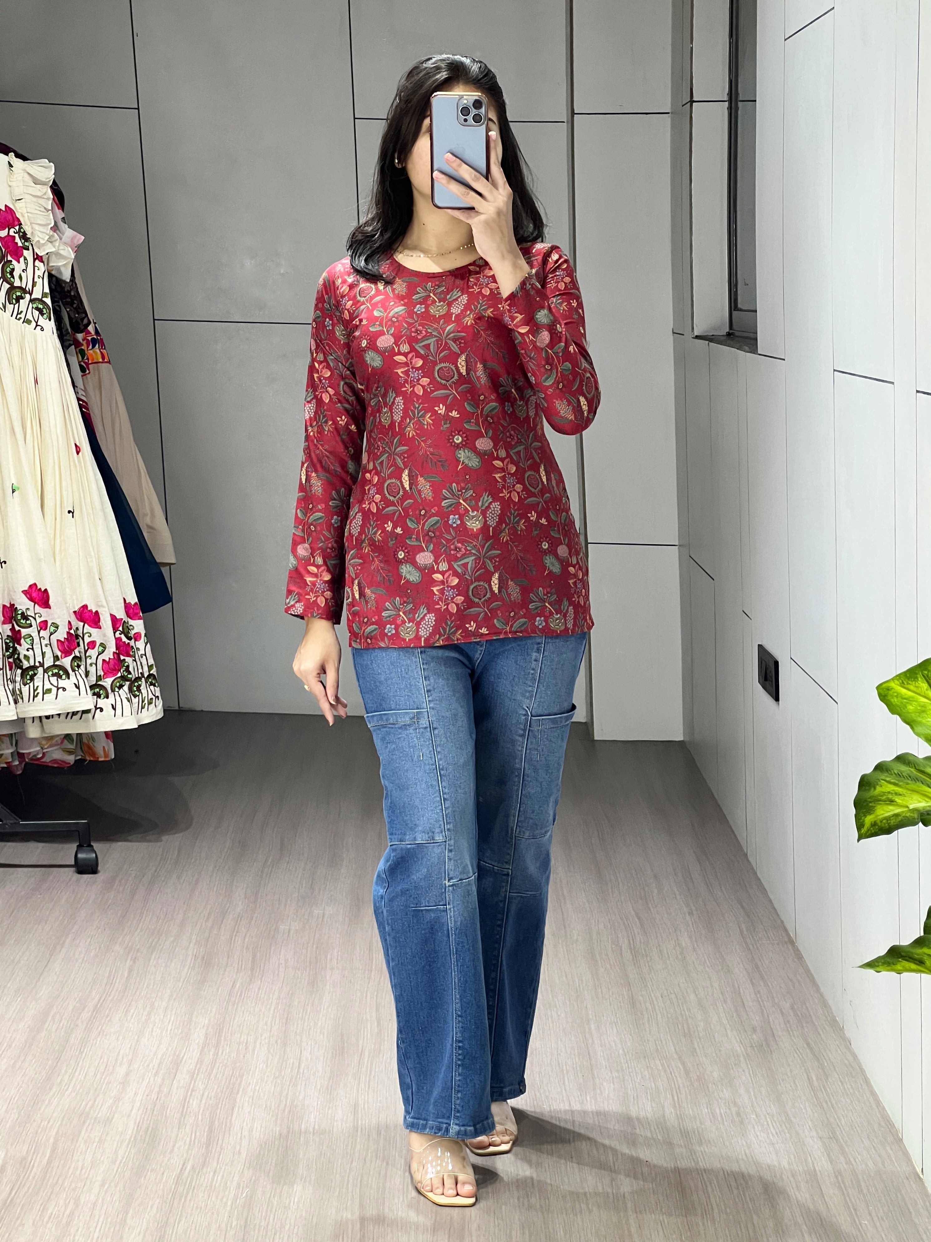 Trendy Floral Sleeved Kurtis