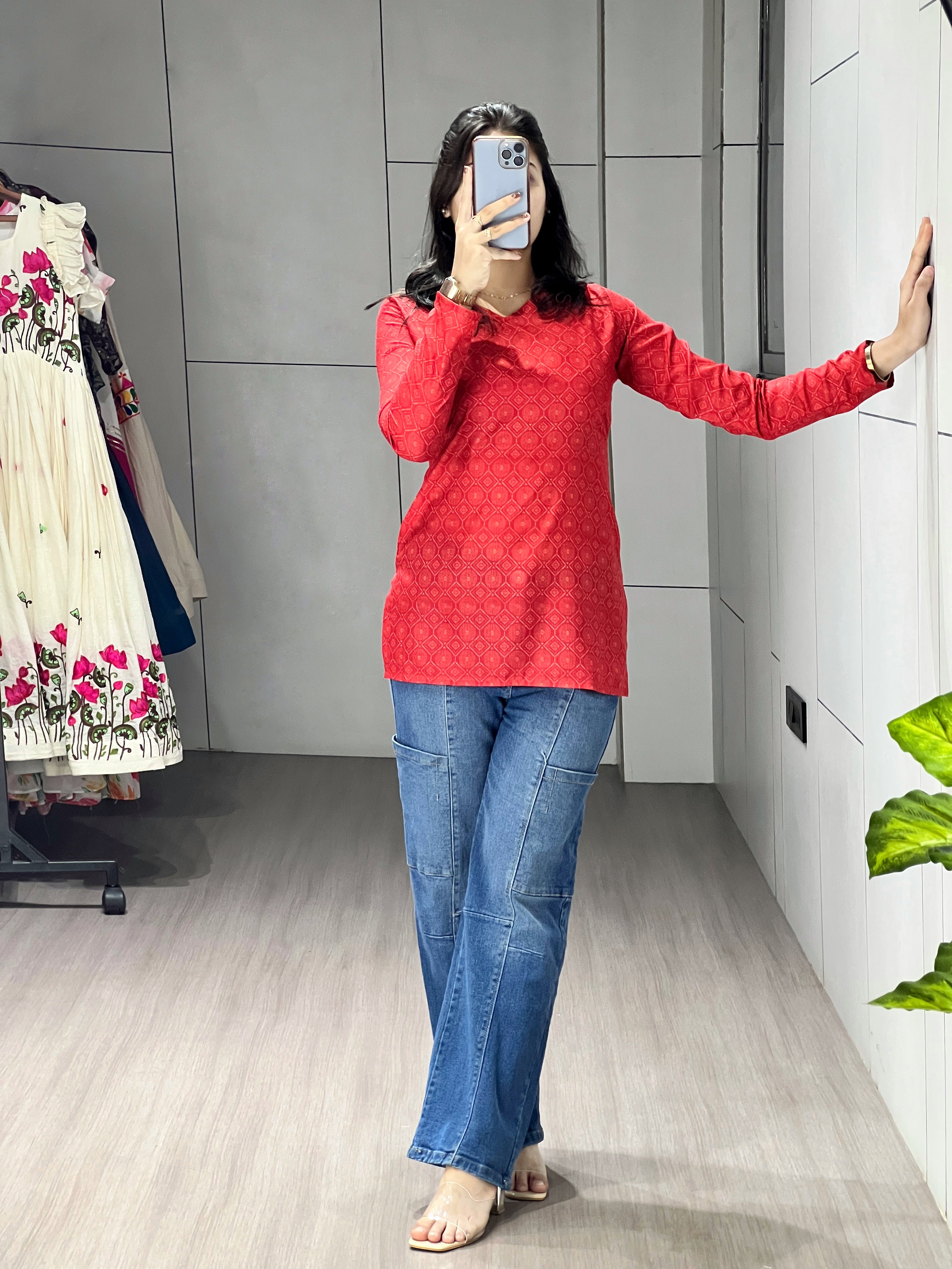 Trendy Floral Sleeved Kurtis