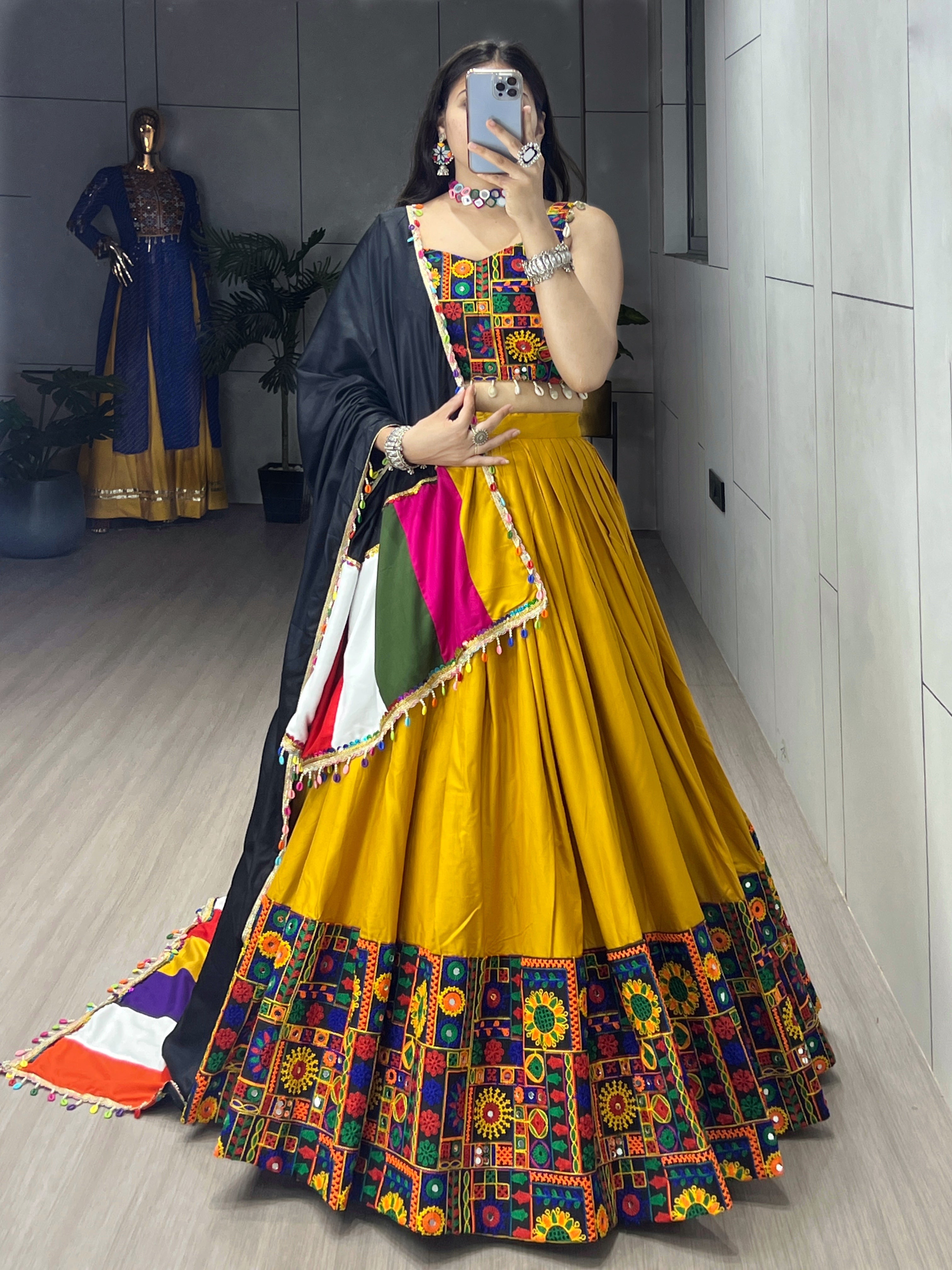 Designer Navratri Chaniya Choli