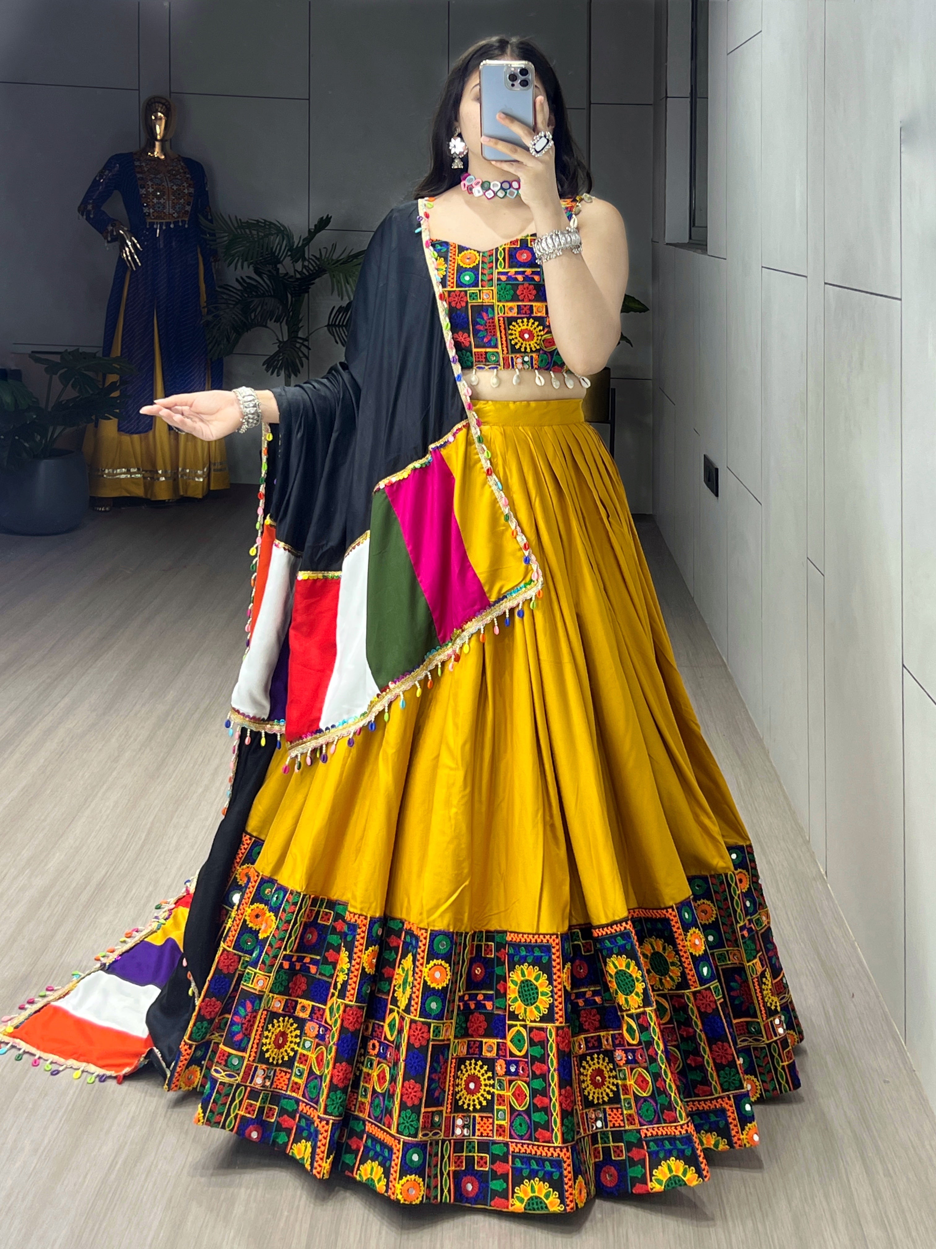 Designer Navratri Chaniya Choli
