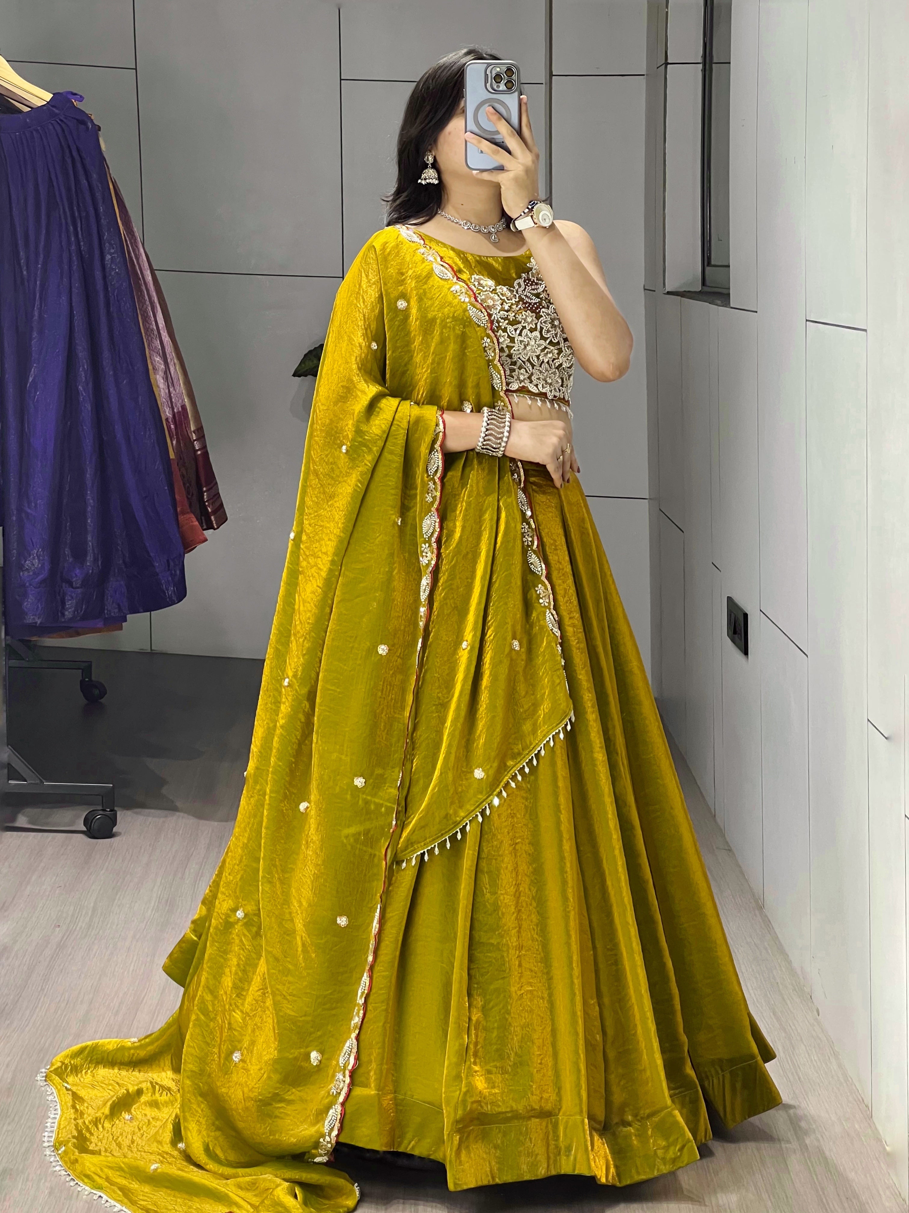 Latest Lehenga Choli With Dupatta