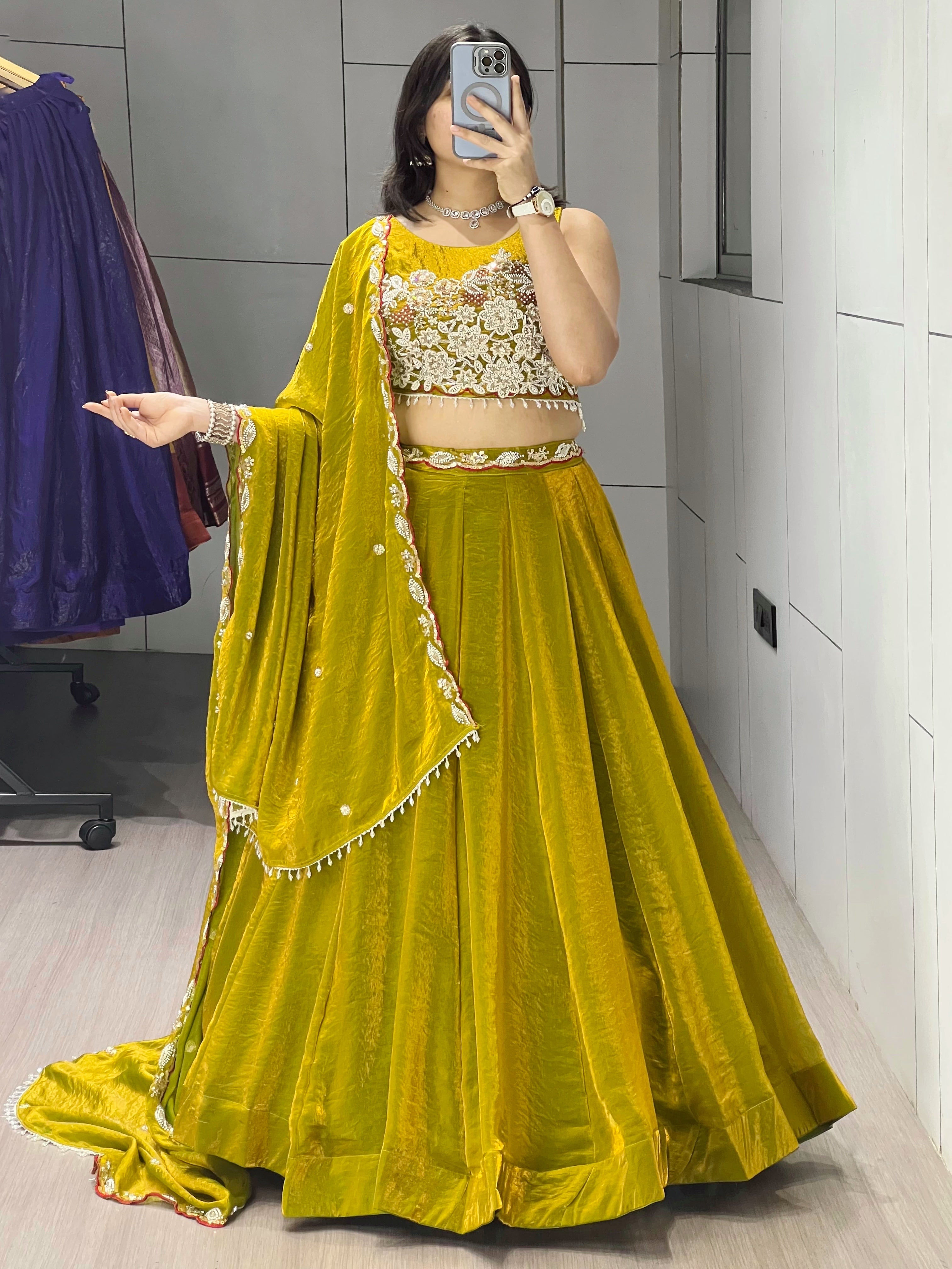 Latest Lehenga Choli With Dupatta