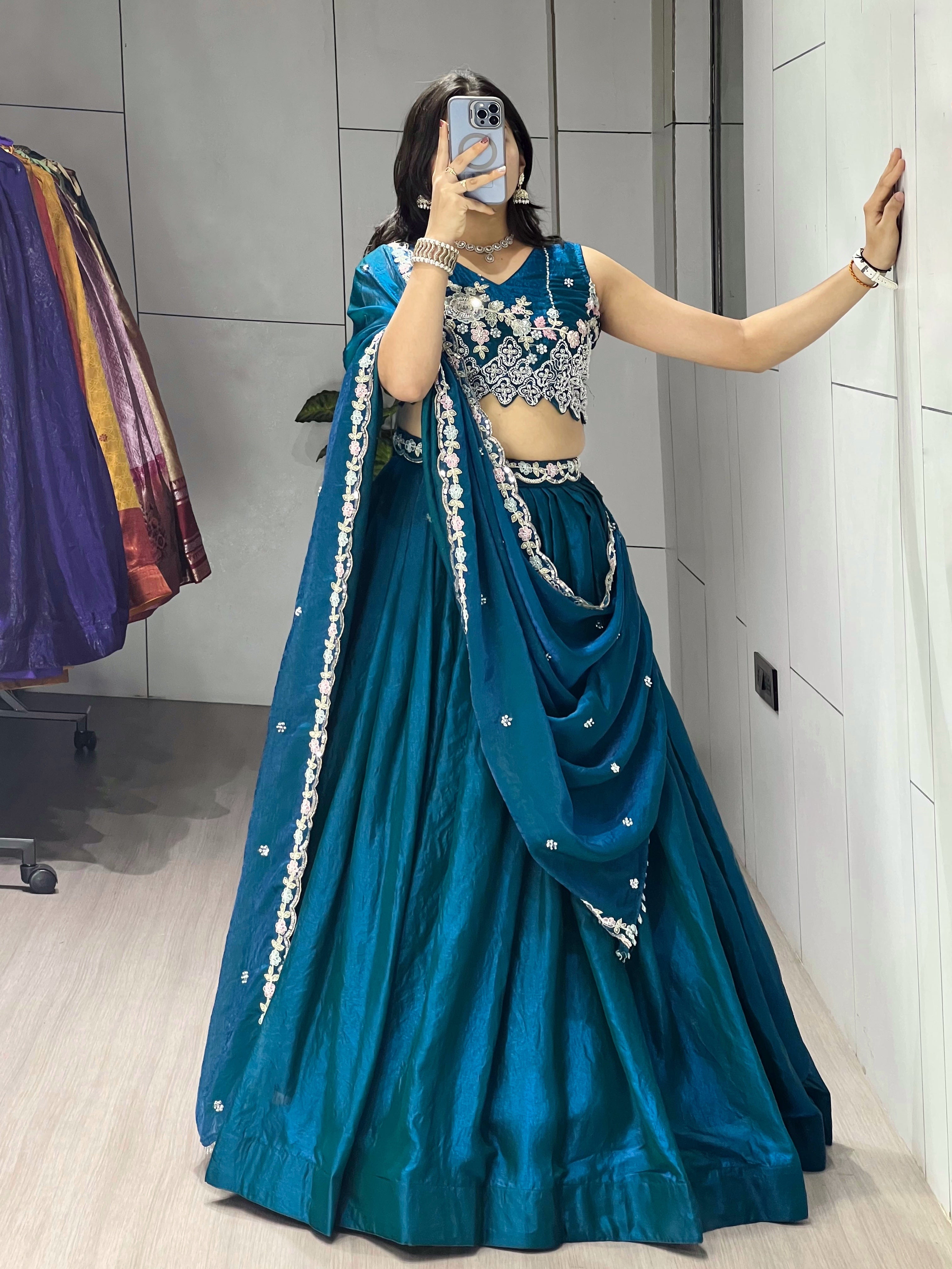 Latest Lehenga Choli With Dupatta