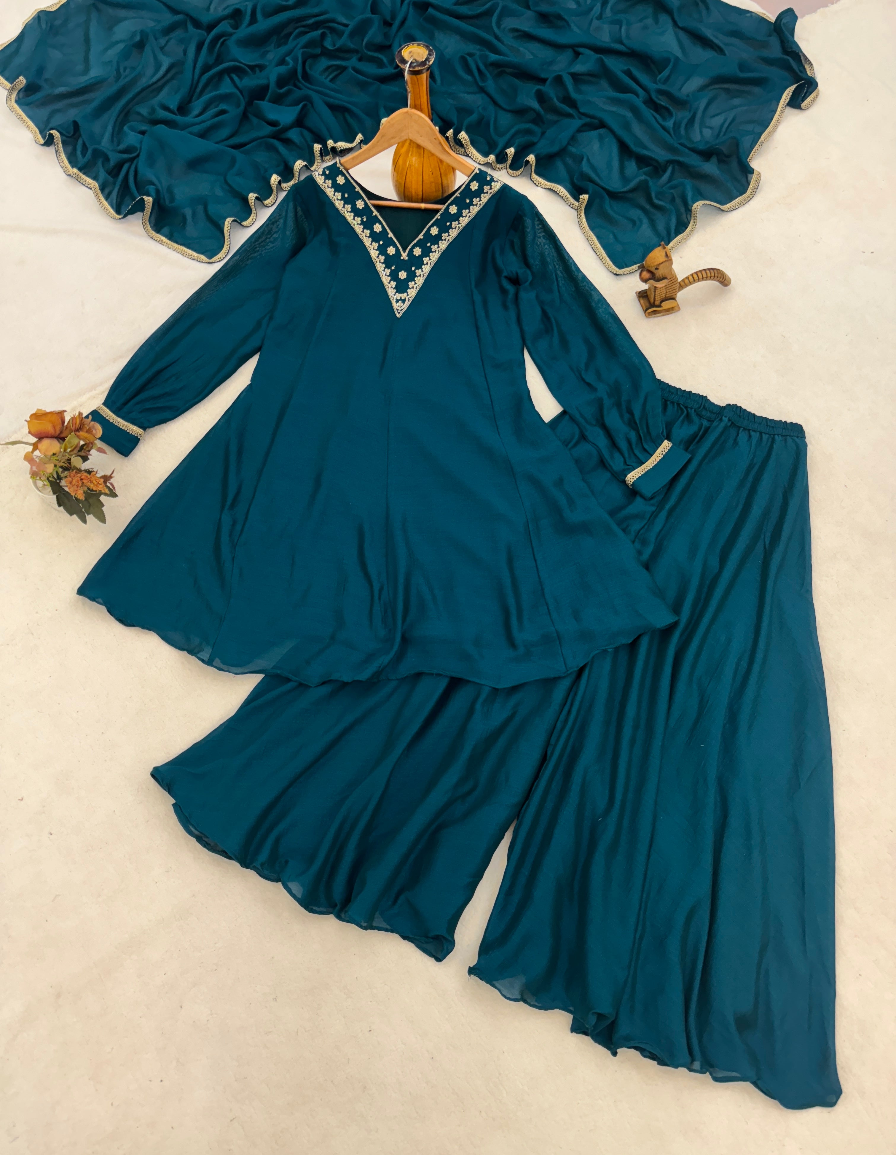 Women Latest Kurta Plazo Sets With Dupatta