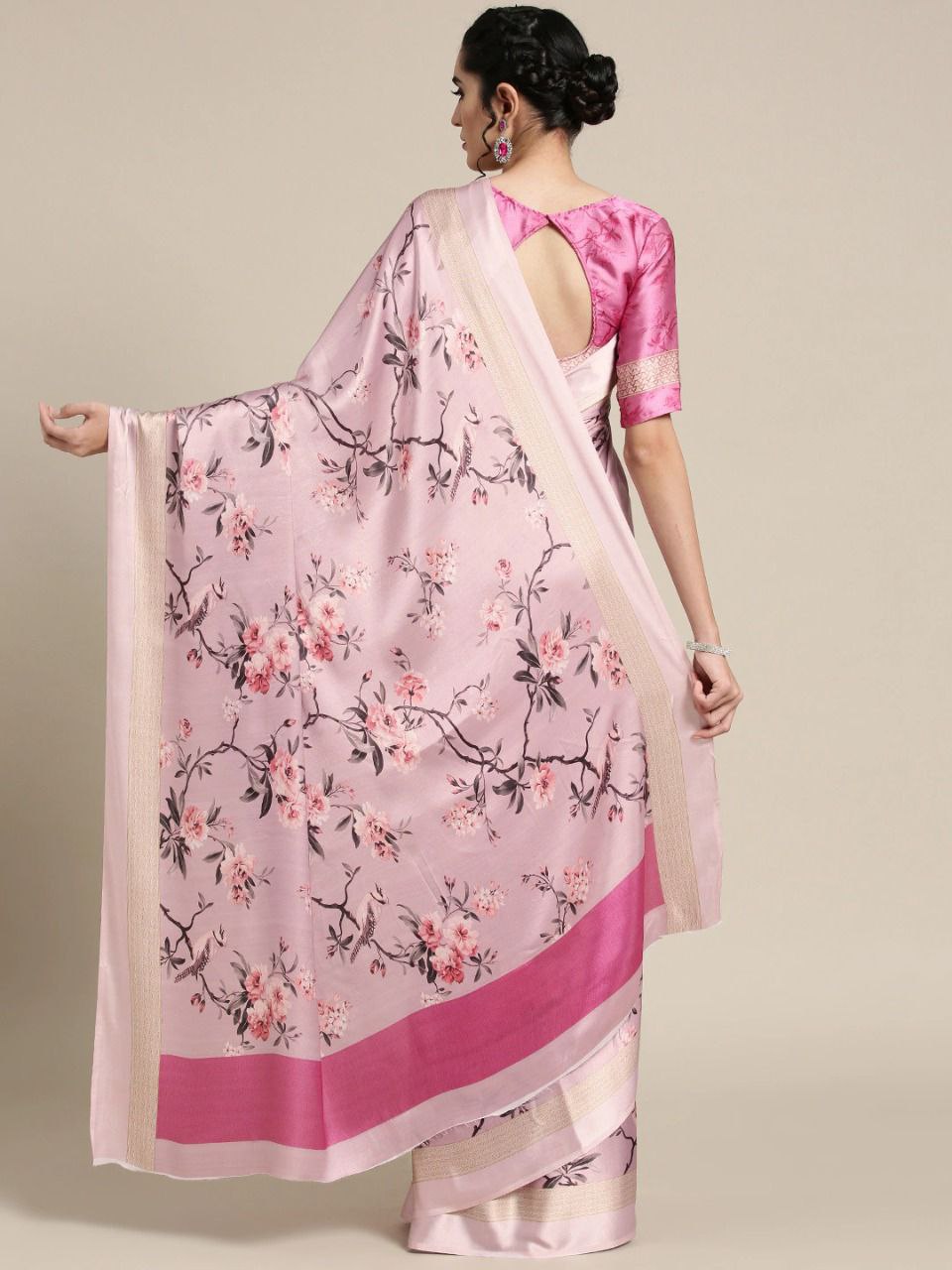 Design of Japan Satin Saree With Printed Blouse Piece