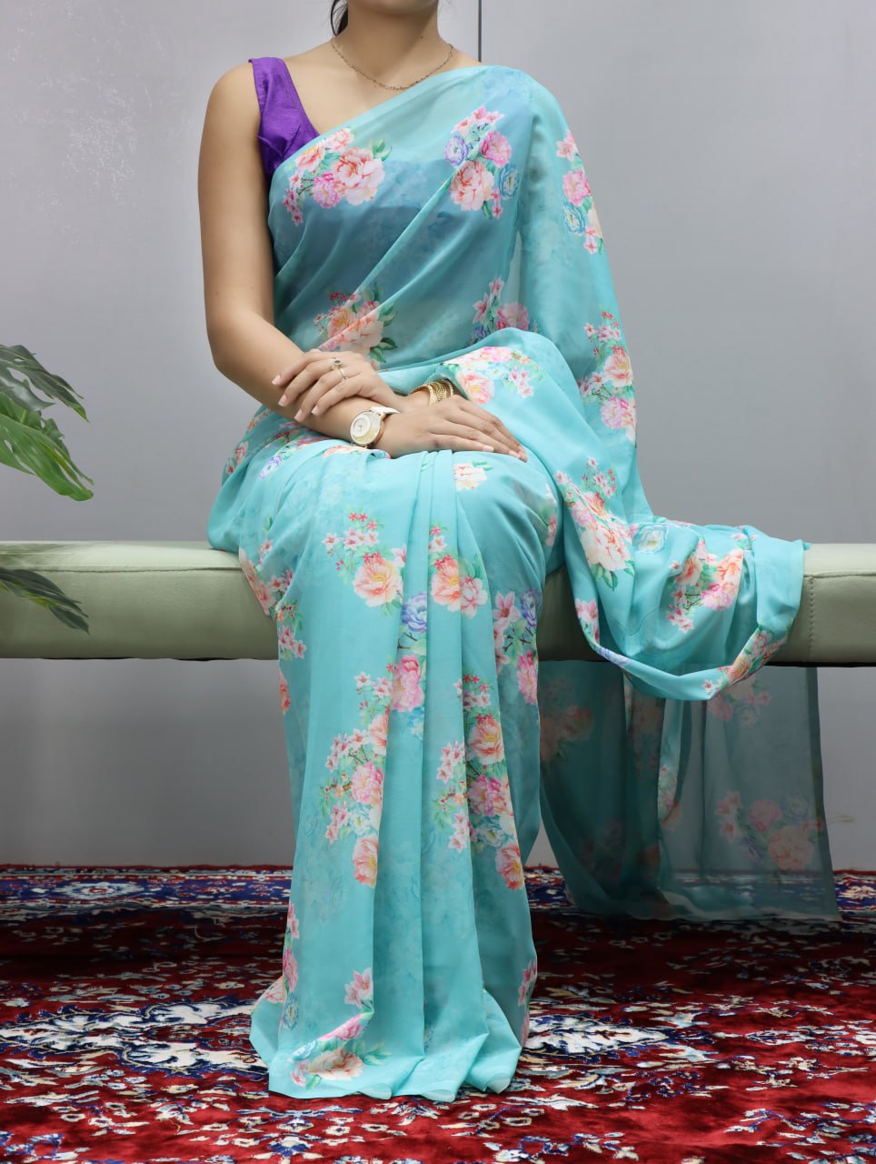 Beautiful Weightless Floral Printed Sarees With Unstitched Blouse