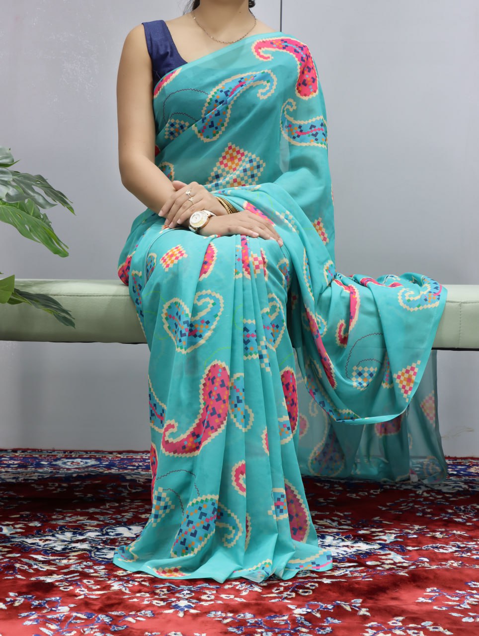 Beautiful Weightless Floral Printed Sarees With Unstitched Blouse