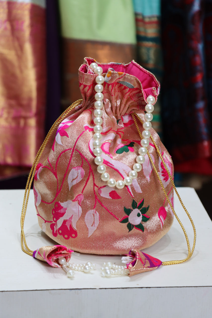 Designer Batwa with Pearl Handle