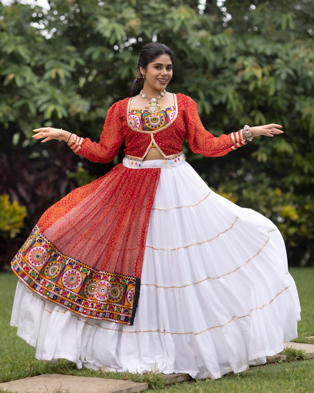 Lehenga with Gamthi & Mirror Work