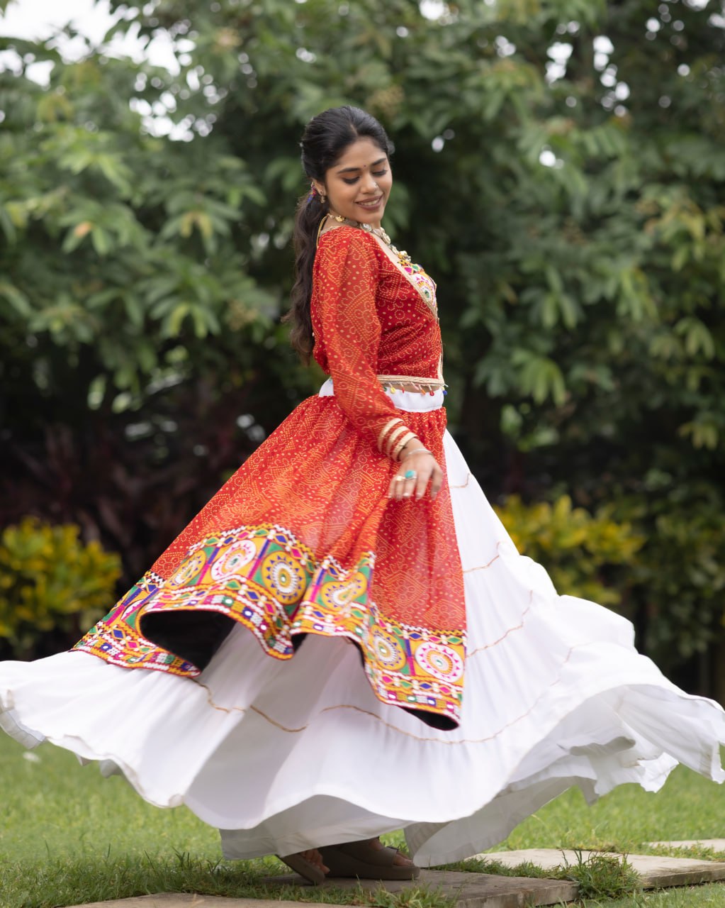 Lehenga with Gamthi & Mirror Work